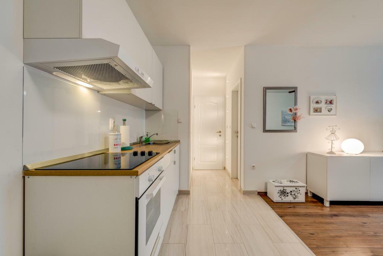 Apartment Zara Spalato Esterno foto